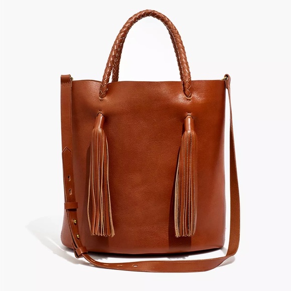 Madewell Handbags - NWT Madewell Tasseled Bucket Bag